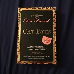 Too Faced Cat Eyes eyeshadow palette